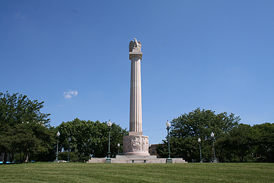 Illinois Centennial Memorial Column in Logan Square